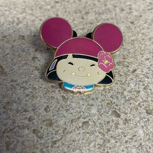 Disney Binnit Pin